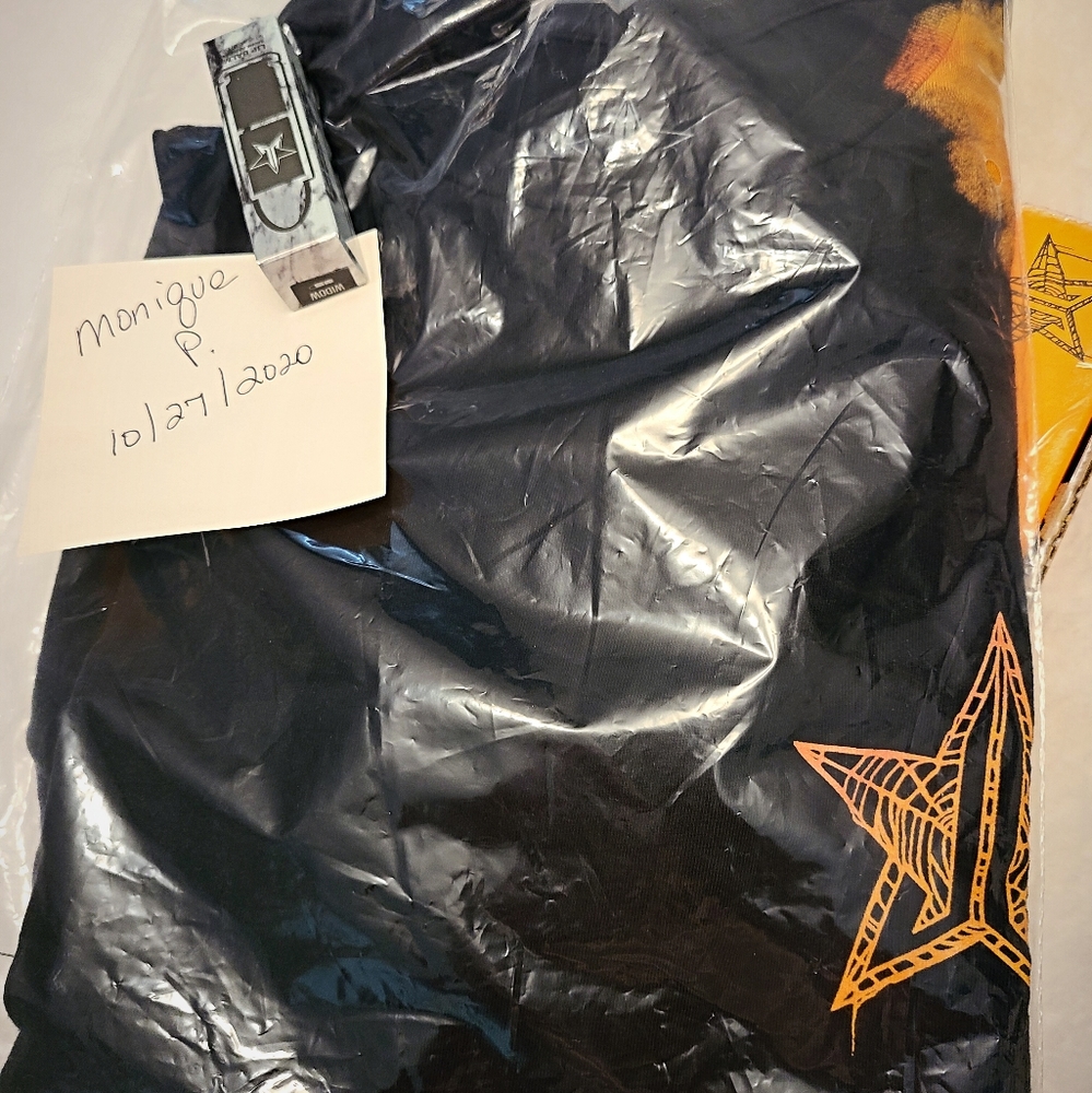 Jeffree Star Halloween exclusive Widow lipbalm